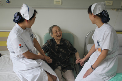 提高医院优质服务水平从微笑开始