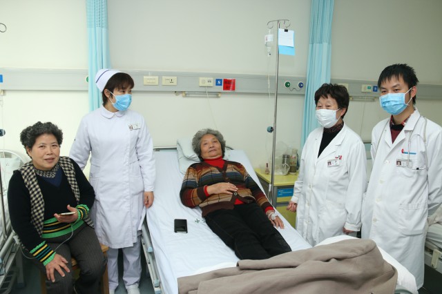 患者的感谢,拦都拦不住 ——苏州东吴中西医结合医院内科医生受患者好评
